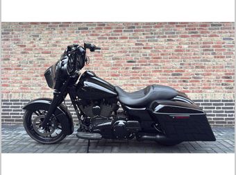 Harley-Davidson Street Glide CVO 2014 occasion