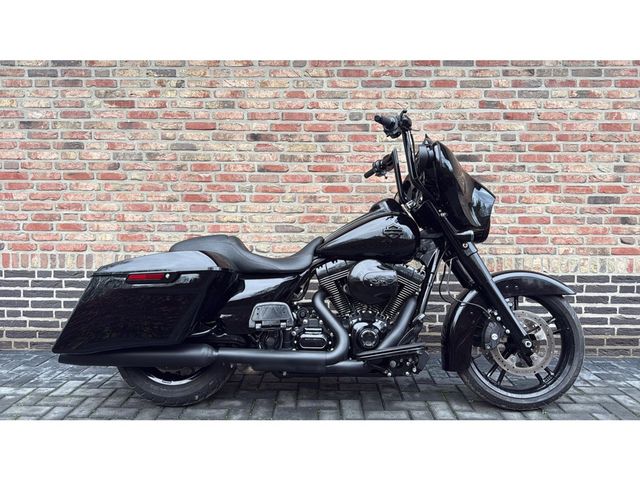 harley-davidson - cvo-street-glide