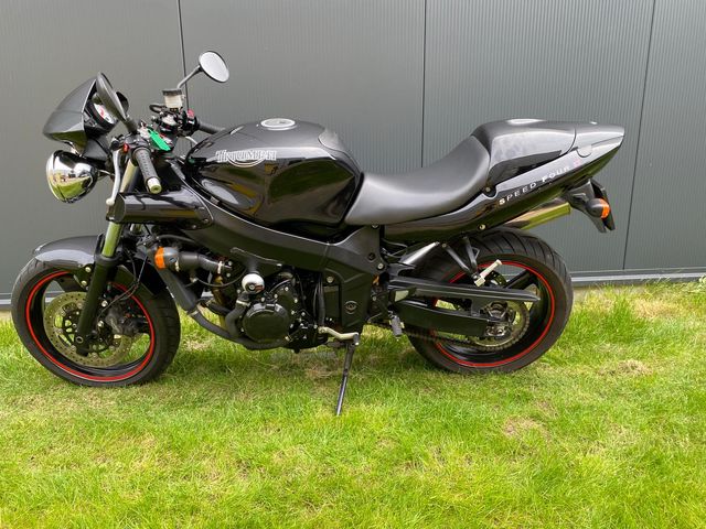 triumph - speed-four
