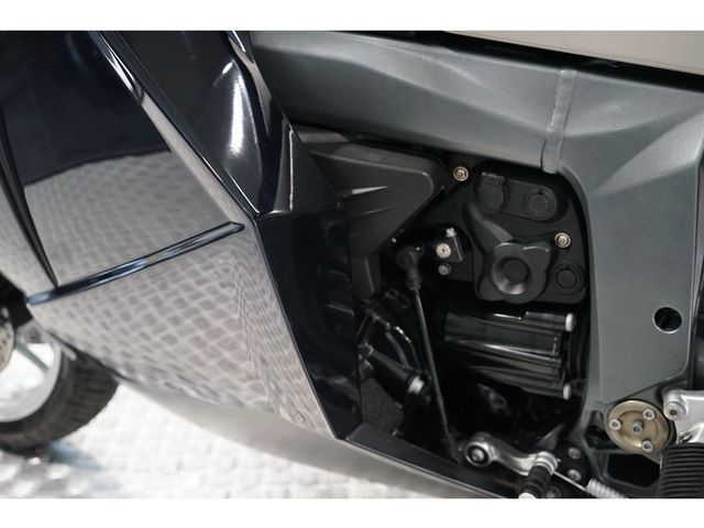bmw - k-1300-gt