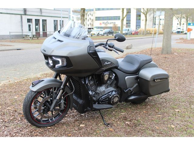 indian - challenger-dark-horse