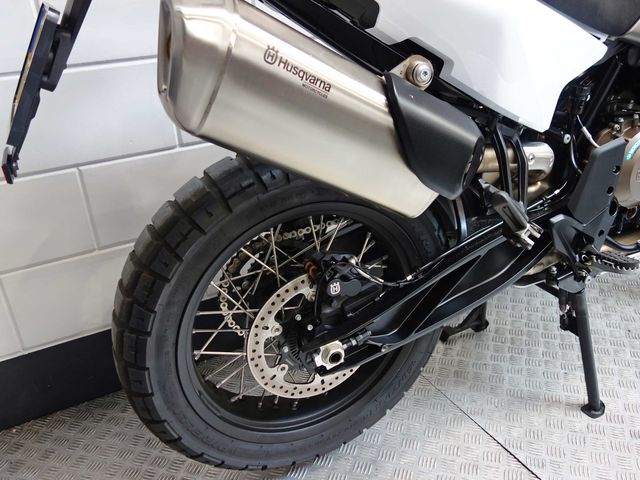 husqvarna - norden-901-expedition