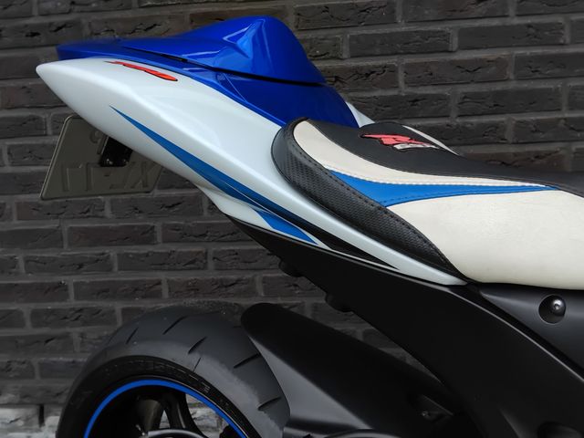 suzuki - gsx-r-750