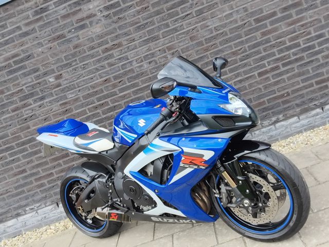 suzuki - gsx-r-750
