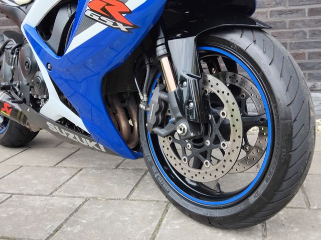 suzuki - gsx-r-750