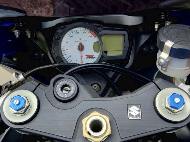 suzuki - gsx-r-750