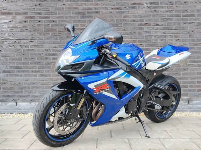suzuki - gsx-r-750