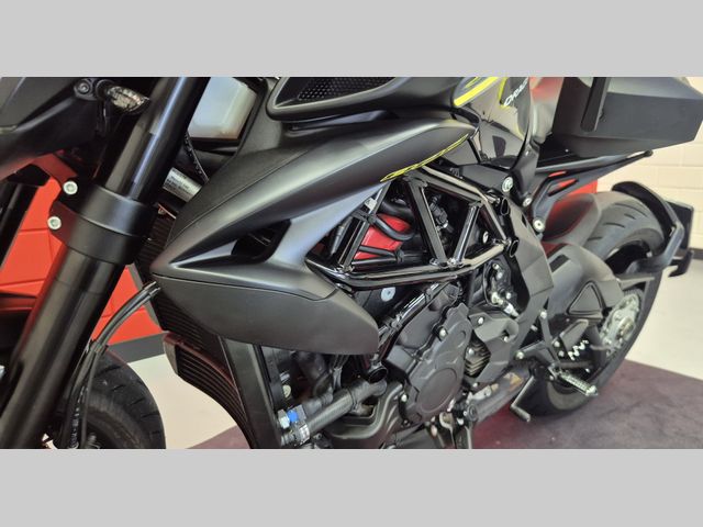 mv-agusta - brutale-800-dragster-rr