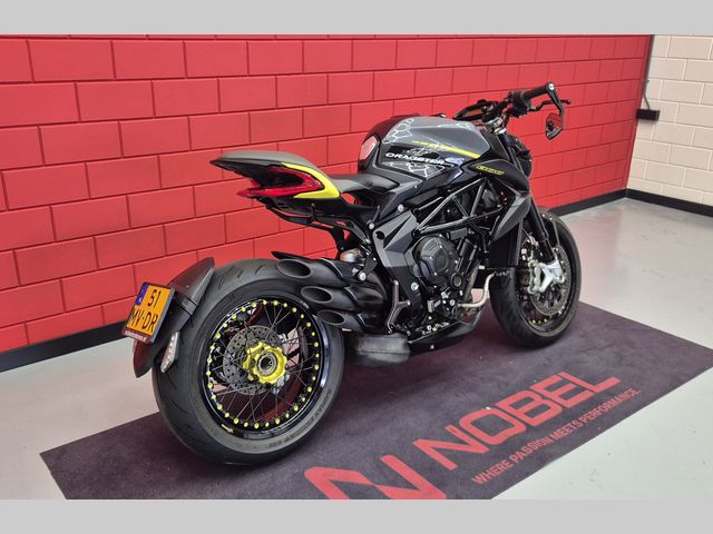 mv-agusta - brutale-800-dragster-rr