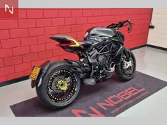MV Agusta Brutale 800 Dragster RR 2020 occasion – foto 2 van 13