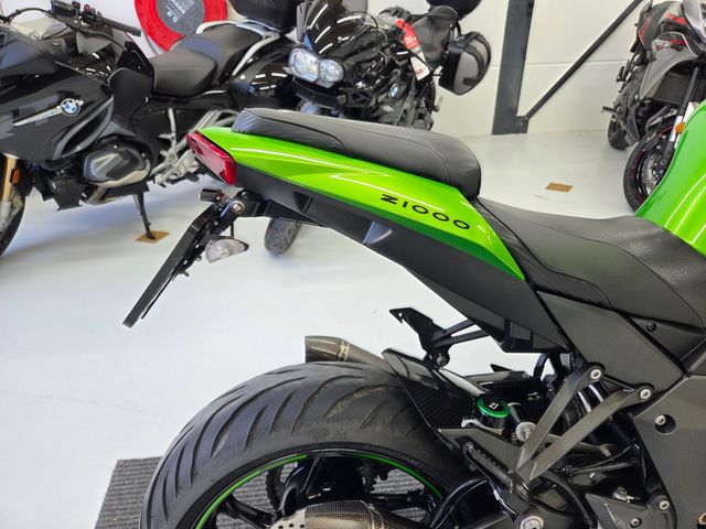 kawasaki - z1000-abs