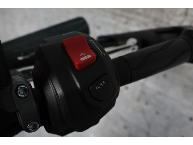 yamaha - mt-09-y-amt