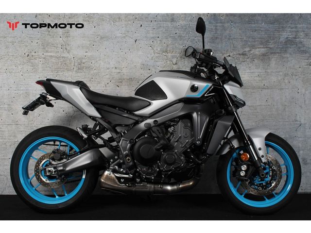 yamaha - mt-09-y-amt