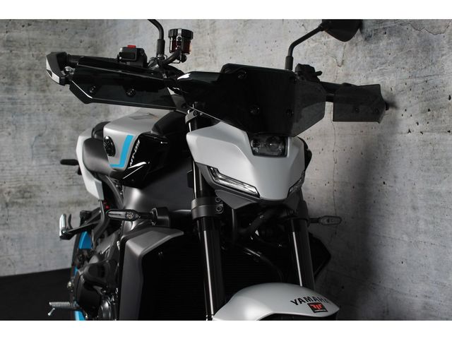 yamaha - mt-09-y-amt