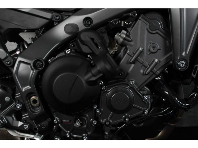 yamaha - mt-09-y-amt