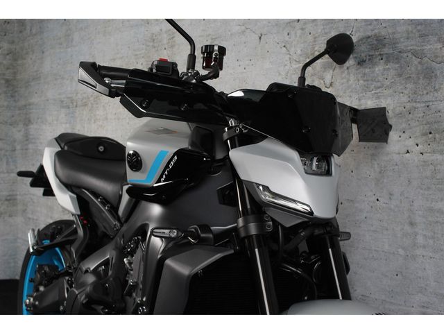 yamaha - mt-09-y-amt