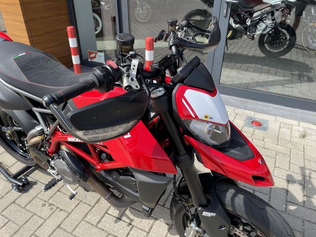 ducati - hypermotard-950