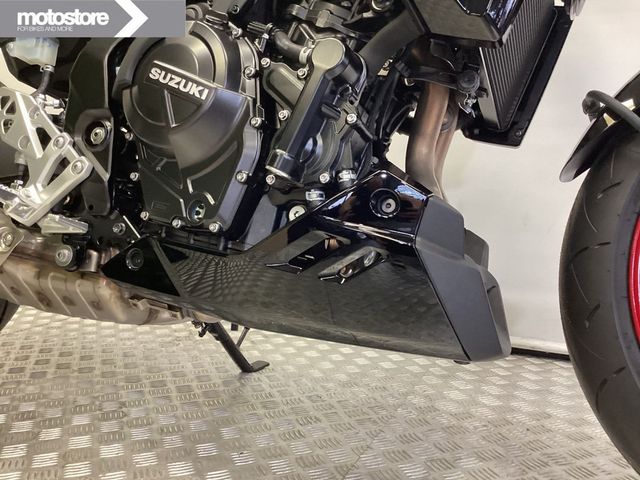 suzuki - gsx-8tt
