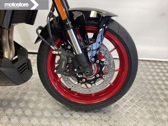 suzuki - gsx-8tt