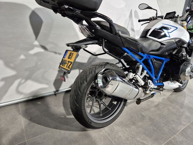 bmw - r-1200-r