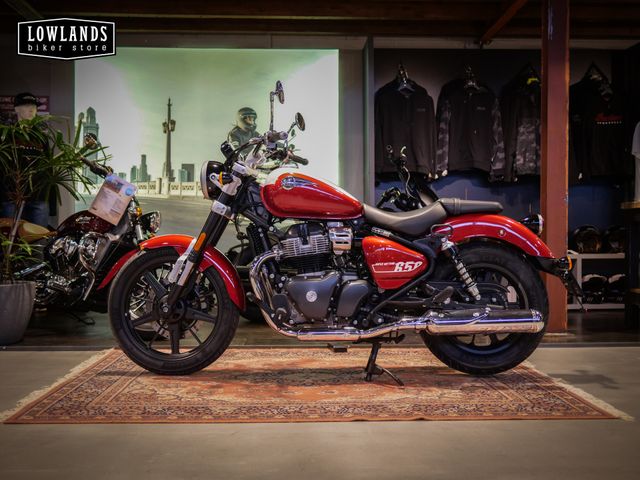 royal-enfield - super-meteor-650