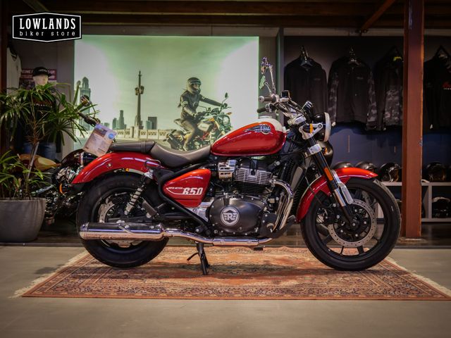 royal-enfield - super-meteor-650