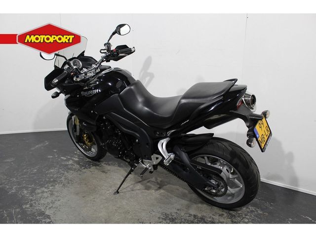 triumph - tiger-1050