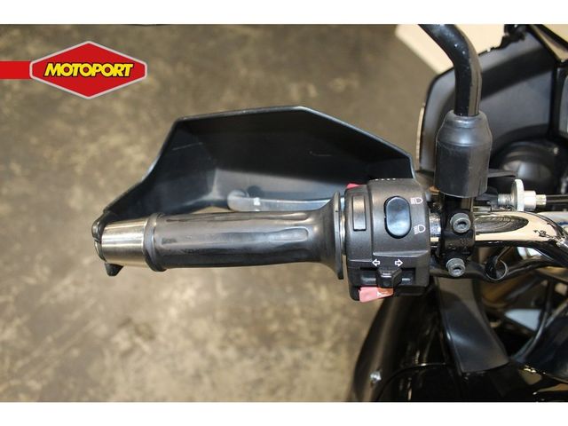 triumph - tiger-1050