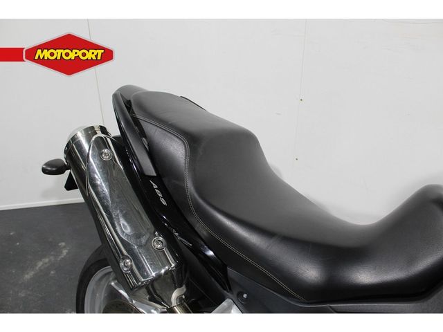 triumph - tiger-1050