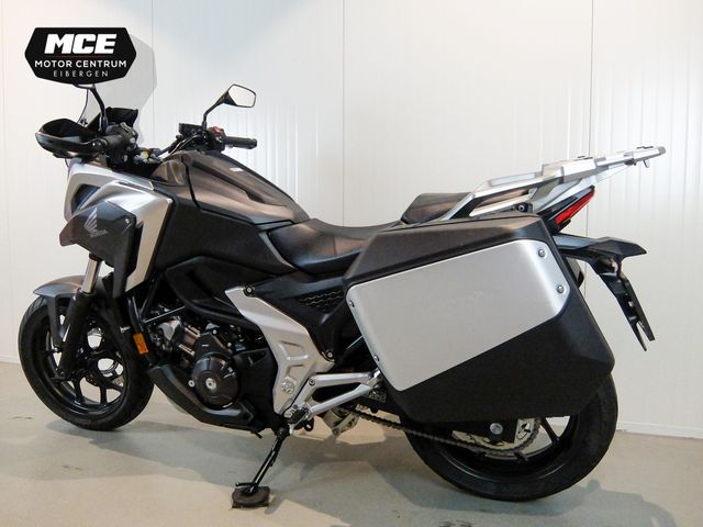 honda - nc-750-x-dct