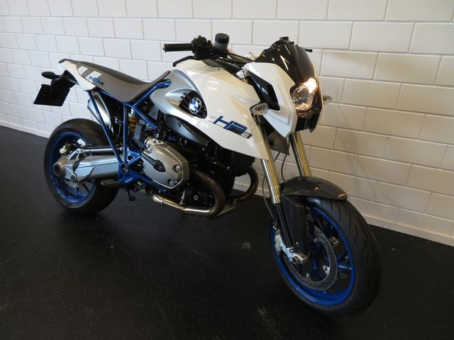 bmw - hp-2-megamoto