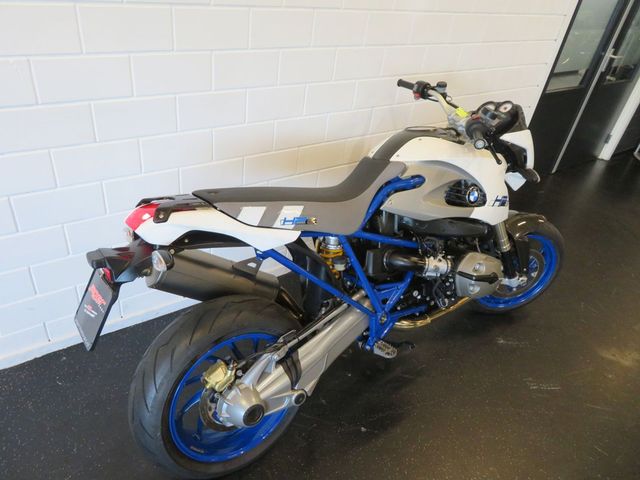 bmw - hp-2-megamoto