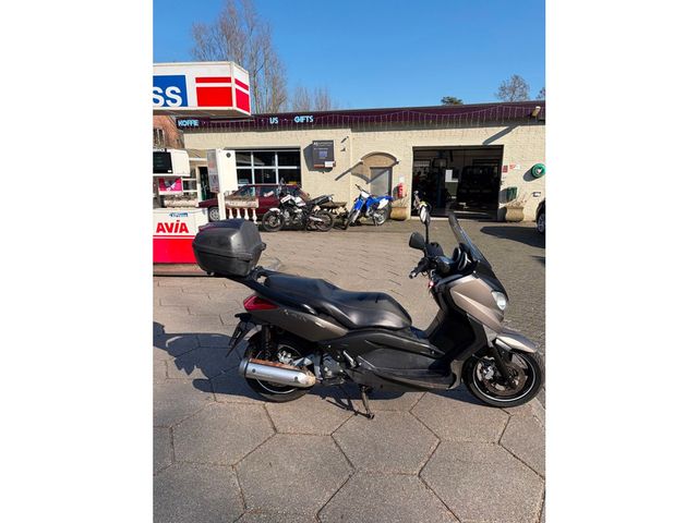 yamaha - x-max-250