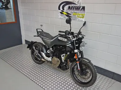 HUSQVARNA SVARTPILEN 401 – foto 3