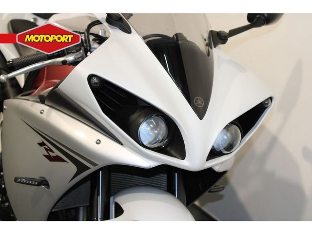 yamaha - yzf-r1