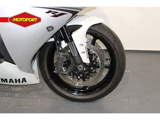 yamaha - yzf-r1