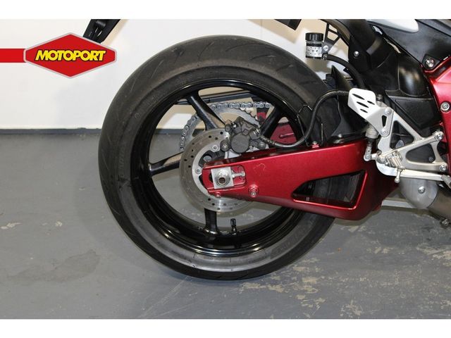 yamaha - yzf-r1