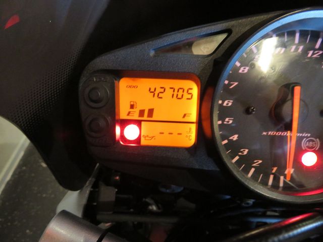 suzuki - gsr-600-a