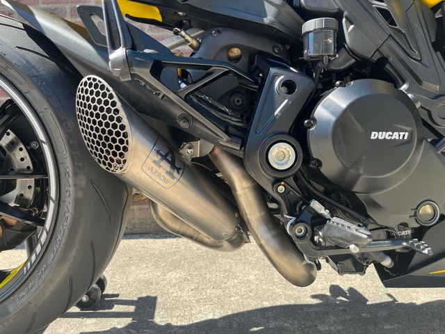 ducati - diavel-1260-s