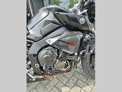 YAMAHA MT 10 ABS – foto 4
