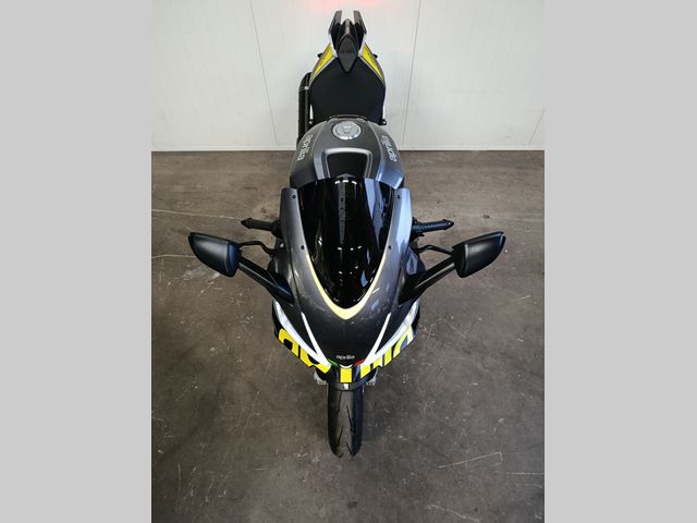 aprilia - rsv-4-1100
