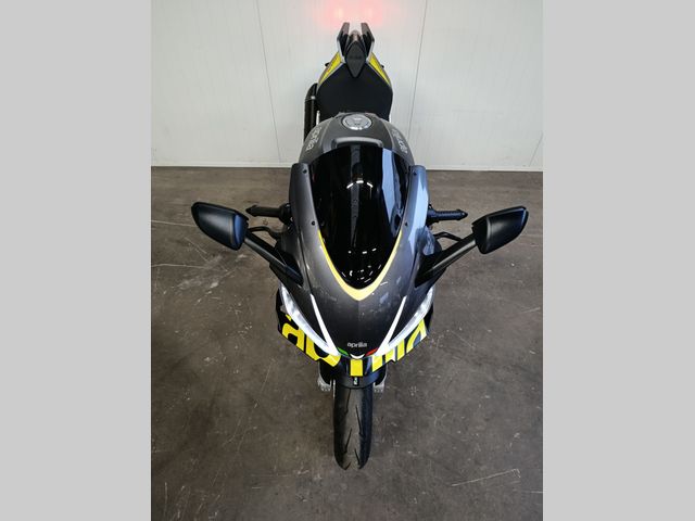 aprilia - rsv-4-1100