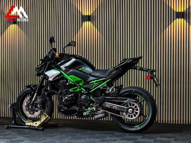 kawasaki - z900-performance