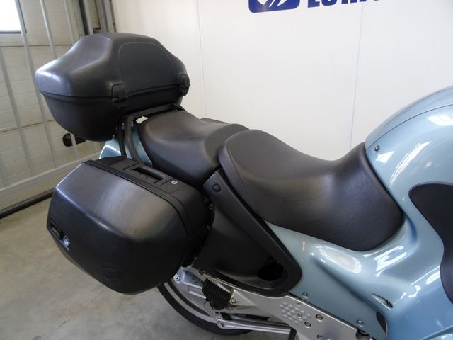 bmw - r-1100-rt