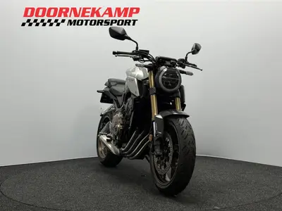 HONDA CB 650 R – foto 4