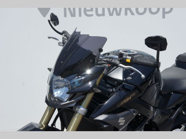 suzuki - gsr-750-a