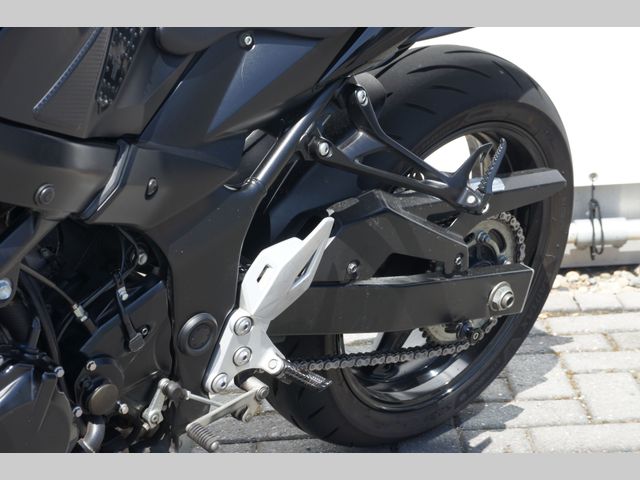 suzuki - gsr-750-a