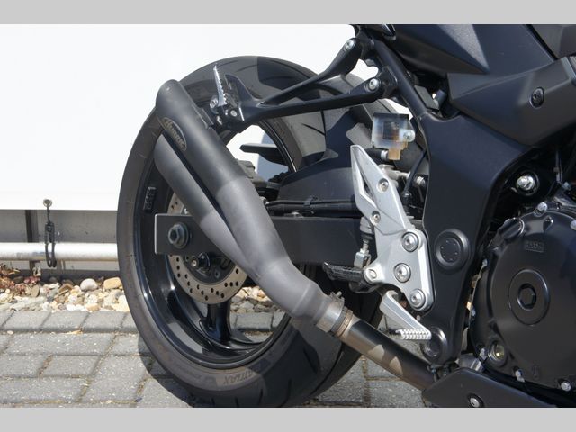 suzuki - gsr-750-a