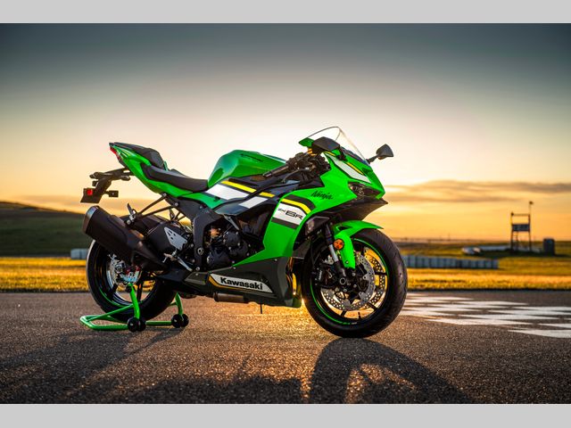 kawasaki - ninja-zx-6r