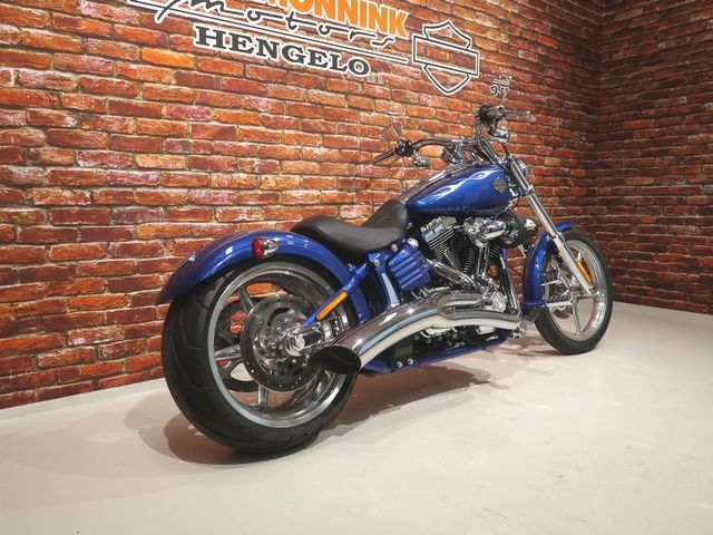 harley-davidson - rocker-c-fxcwc